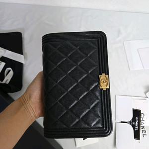 샤넬 woc 캐비어 블랙 금장