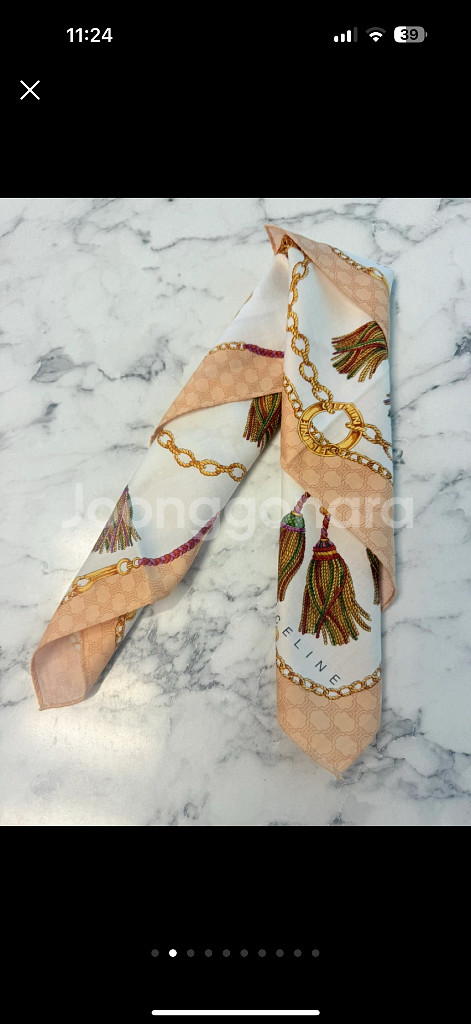 정품 셀린느 쁘띠 스카프--1