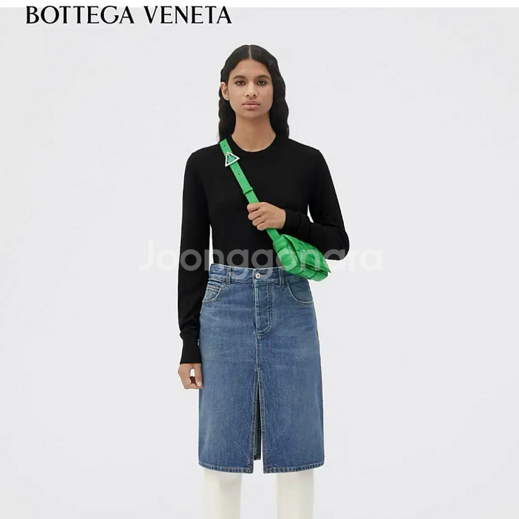 보테가베네타 패딩 카세트 스몰 새상품 풀박--6