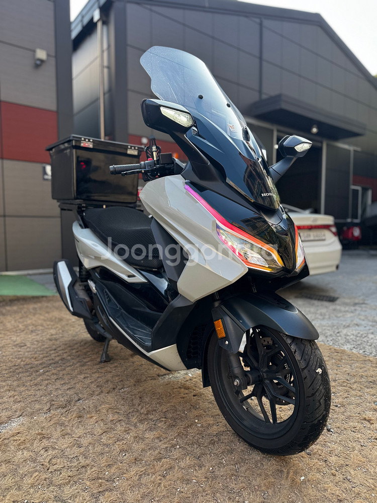 혼다 포르자350 23년식 7만Km 판매합니다.--0