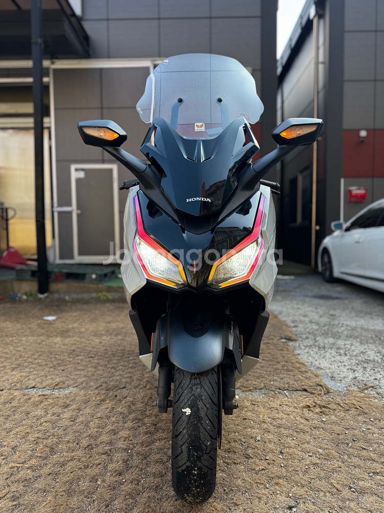 혼다 포르자350 23년식 7만Km 판매합니다.--2