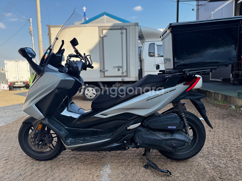 혼다 포르자350 23년식 7만Km 판매합니다.--4