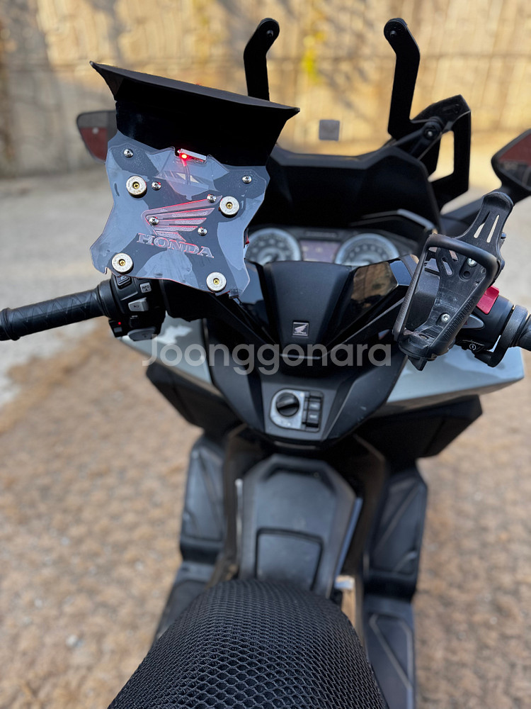 혼다 포르자350 23년식 7만Km 판매합니다.--8