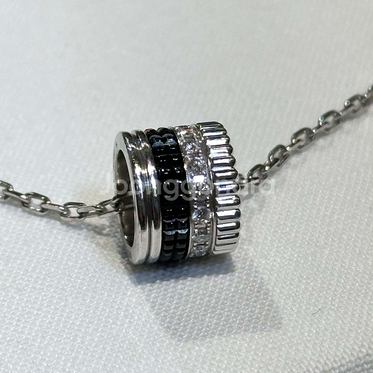 부쉐론 WG 콰트로 블랙에디션 목걸이-H102401--1