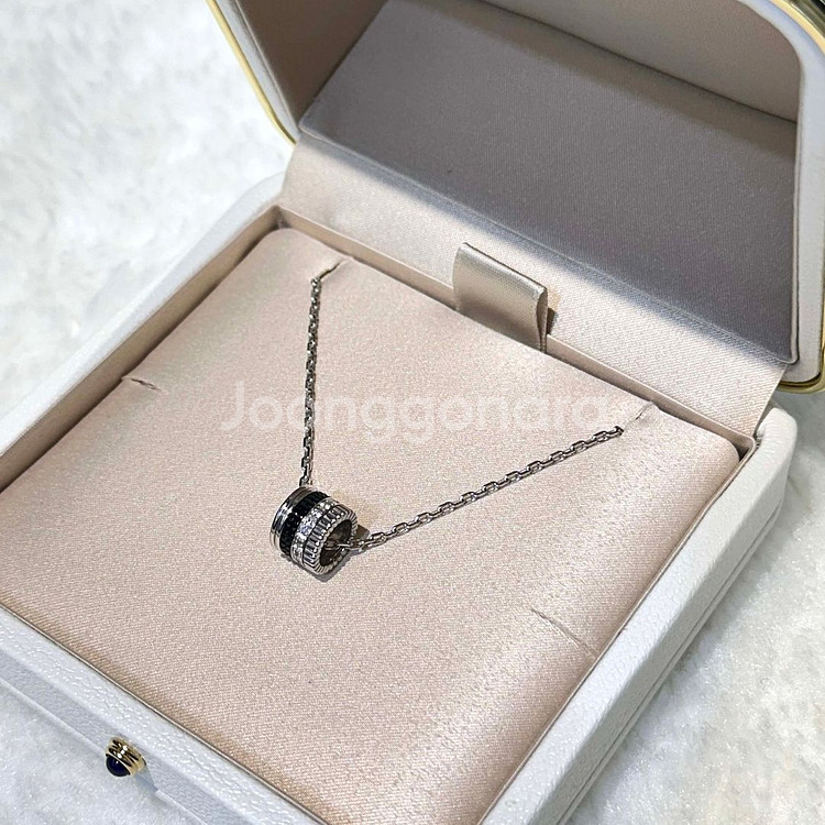 부쉐론 WG 콰트로 블랙에디션 목걸이-H102401--6