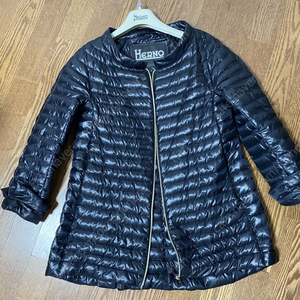 에르노 구스 경량패딩 38사이즈