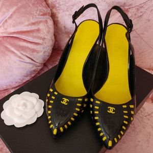 정품- 샤넬 슬링백 구두-보증서 포함