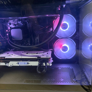 5600x 1080ti 게이밍 컴퓨터 팝니다