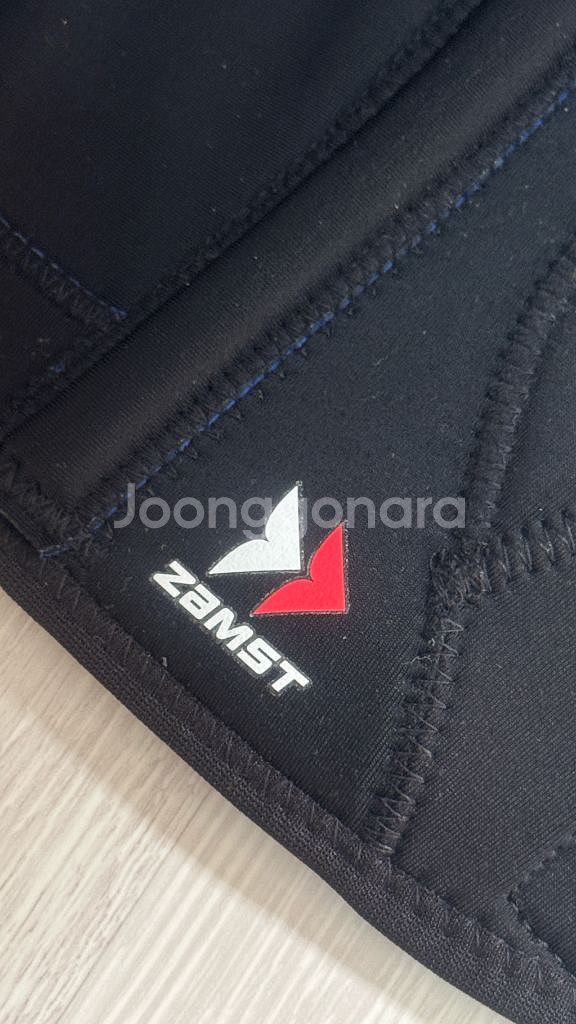 ZAMST 무릎 보호대 M 하나--0