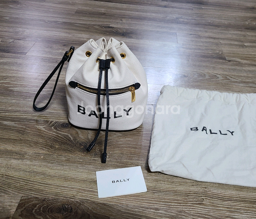 발리 버킷백 가방프라다구찌루이비통셀린느크로스백팩--0