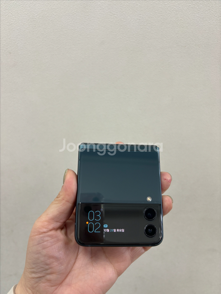 (부산중고폰)갤럭시z플립3 그린 256기가 판매해요--0