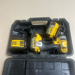 디월트 임팩 렌치 전동 드릴 판매