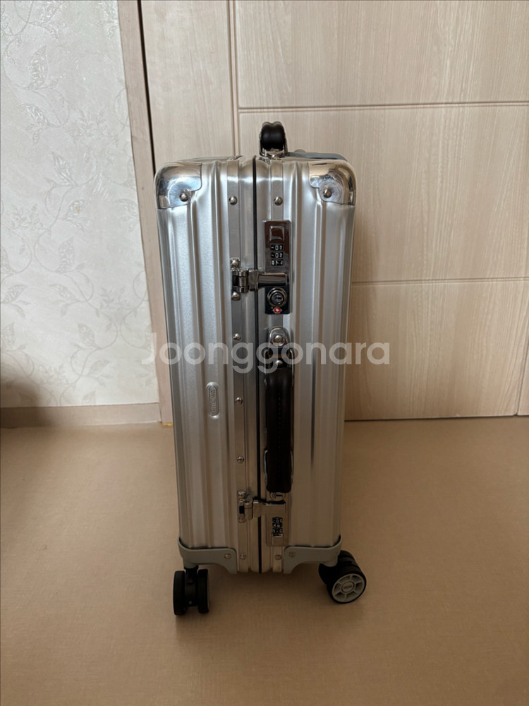 리모와 클래식 캐빈 캐리어--1