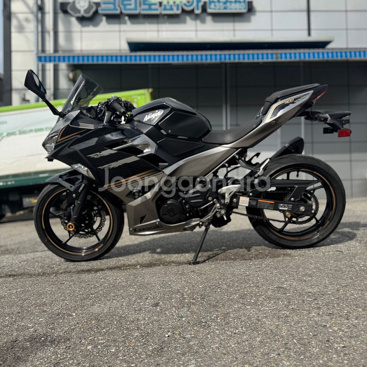 닌자400 19년식2만km 아크라구변 2채널블박 판매--5