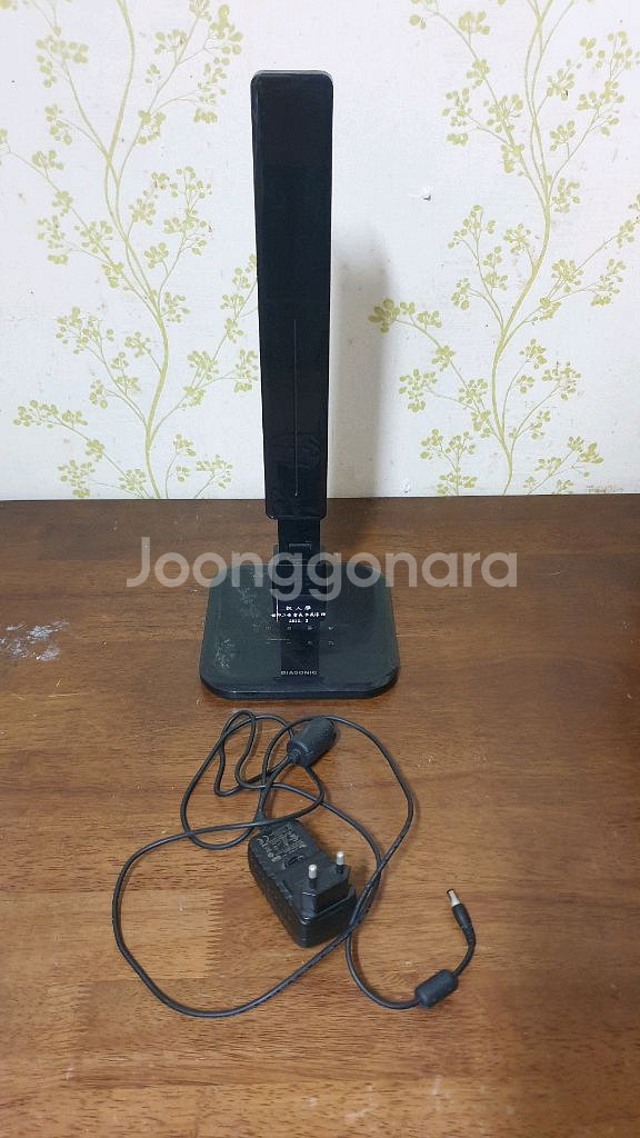 디아소닉 LED 데스크 램프 DL-60H 판매해요--0