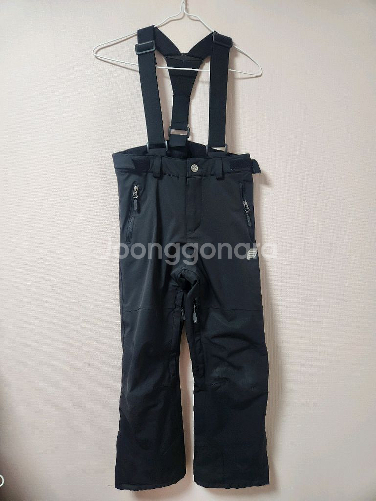 140사이즈 fellce 검정색 검정멜빵 스키복 바지--0