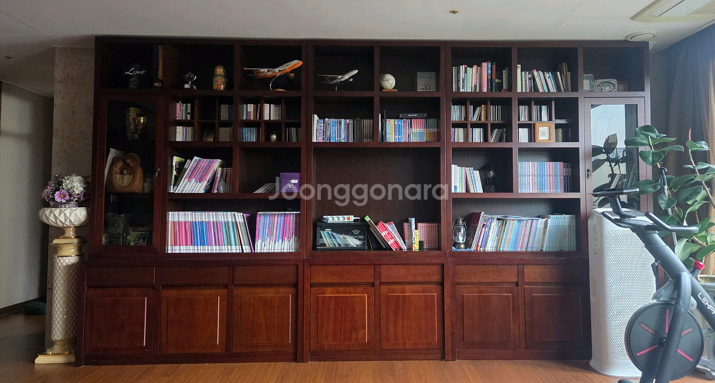 서재 거실 최고급 원목 책장 (4m..6피스로 분리)--0