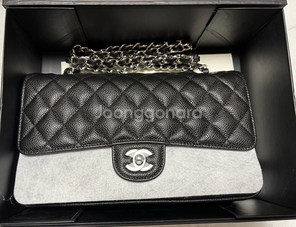 샤넬 클미 클래식미듐 은장--0