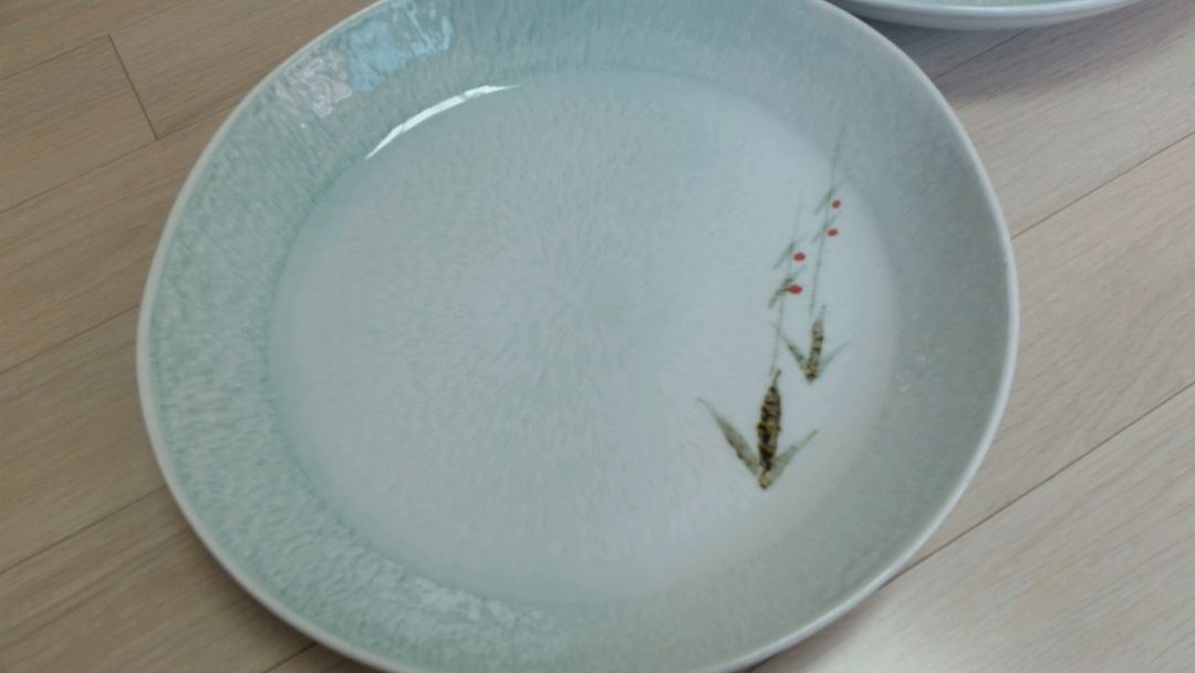 대형사기접시 4개 전부 2만원 이미지