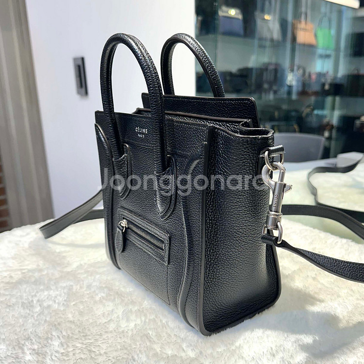 셀린느 러기지백 나노 블랙-H102802--3