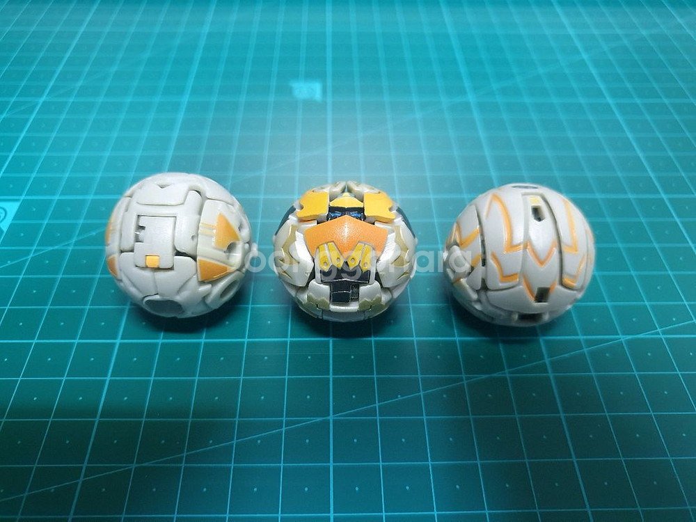 바쿠간BG 빛속성 3개 세트--0