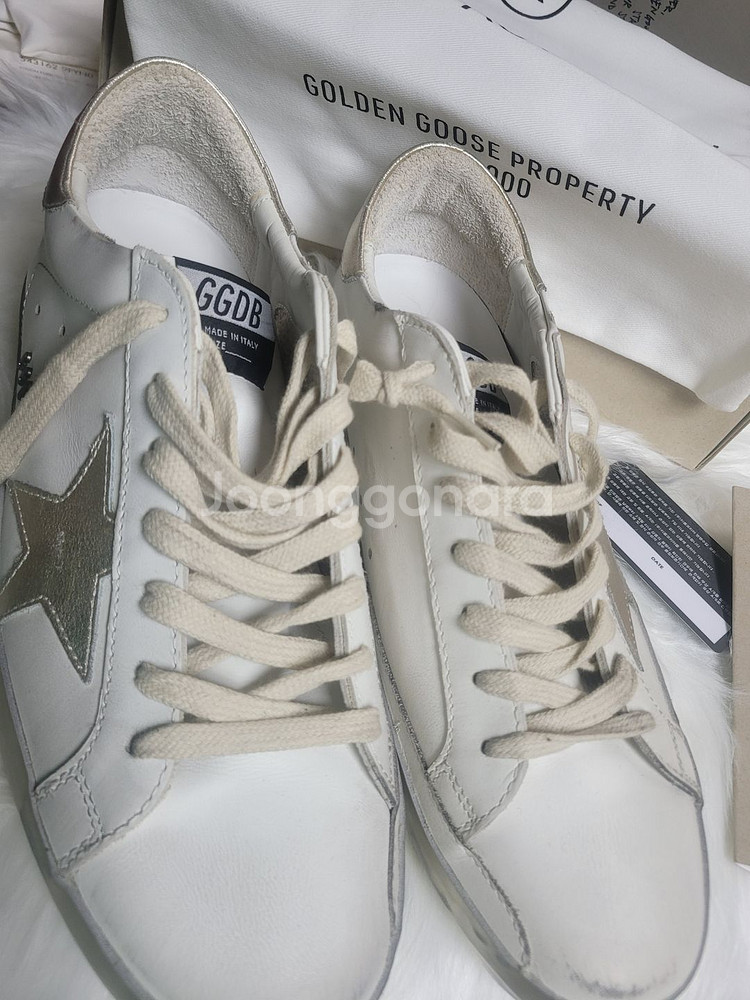 골든구스 스니커즈 새상품--1