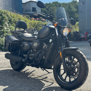 신차급 아퀼라300 24년형 준튜닝 바이크 판매합니다