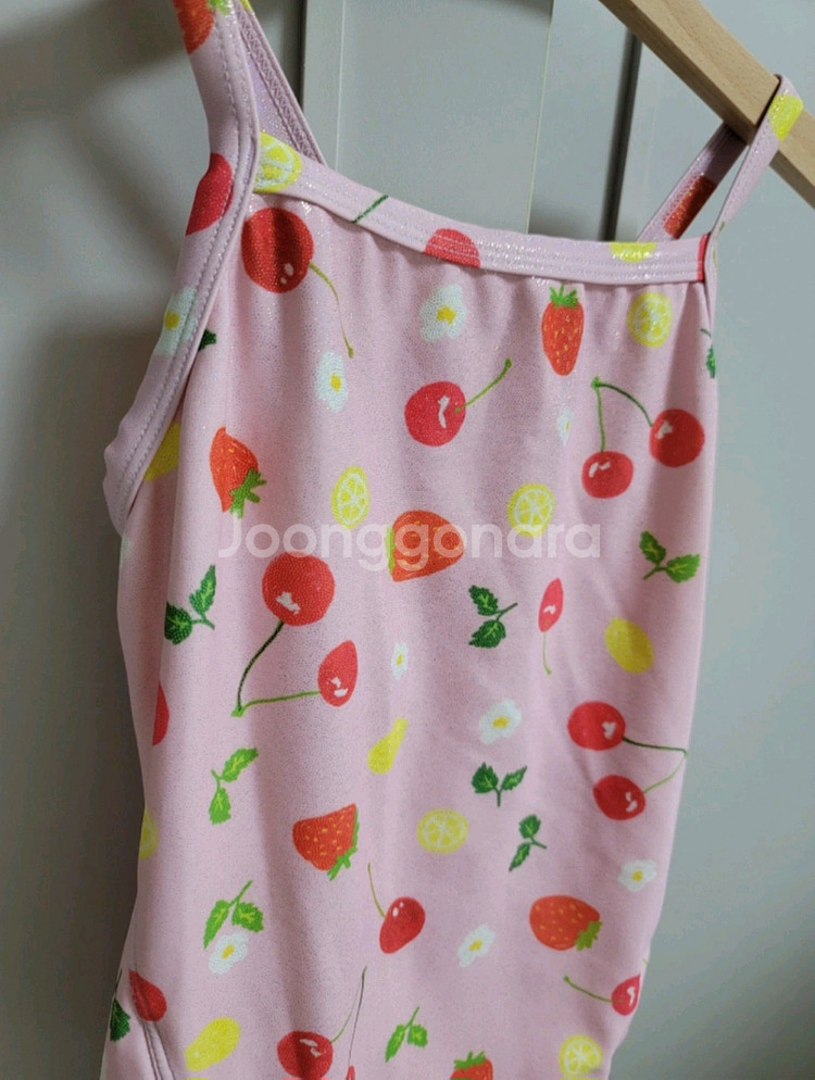 배럴 키즈 여아 원피스 수영복 (120사이즈)--4