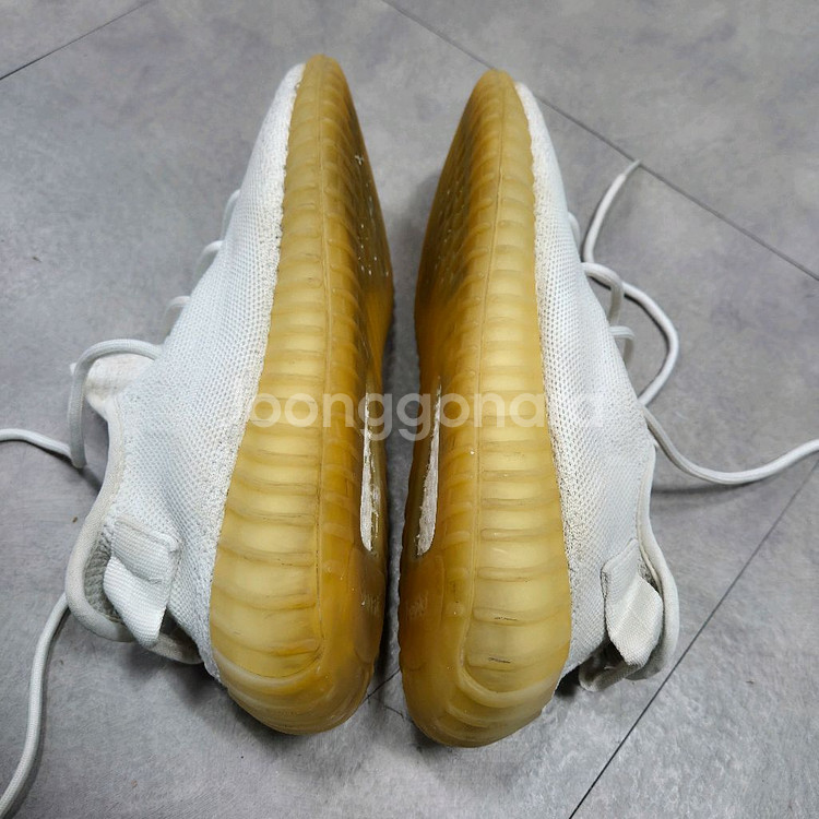 아디다스 이지부스트 350 V2 스니커즈 275--1