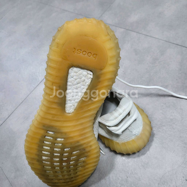 아디다스 이지부스트 350 V2 스니커즈 275--3