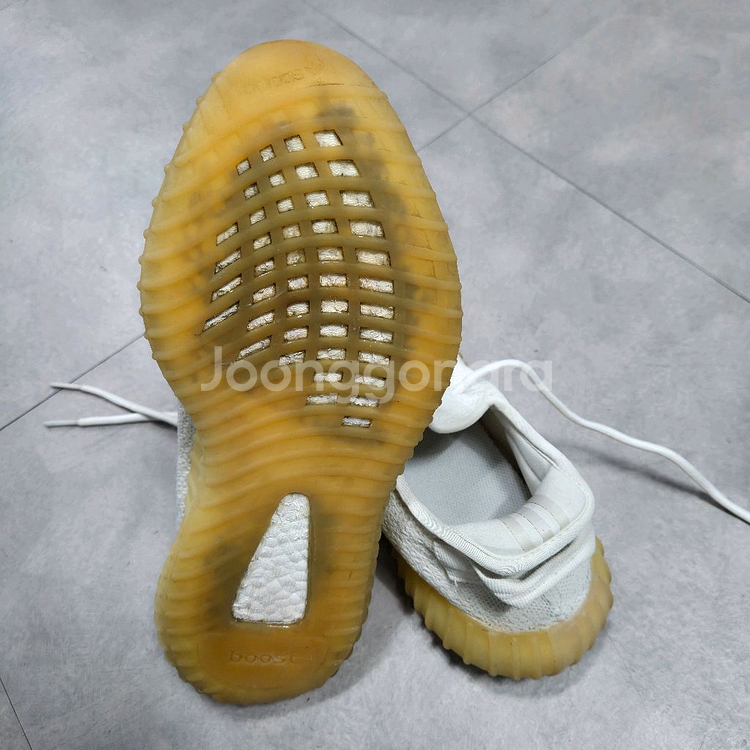 아디다스 이지부스트 350 V2 스니커즈 275--2