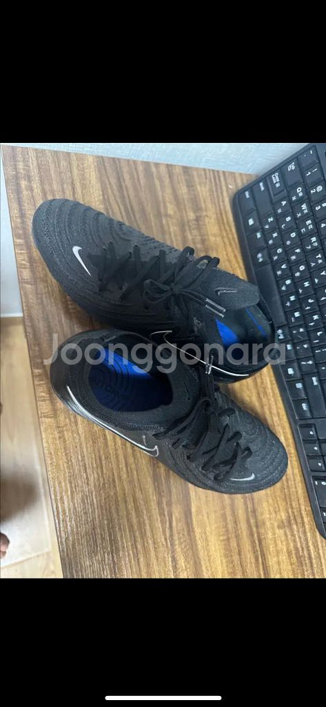 나이키 축구화 팬텀2 GX AG사이즈260 팝니다--1