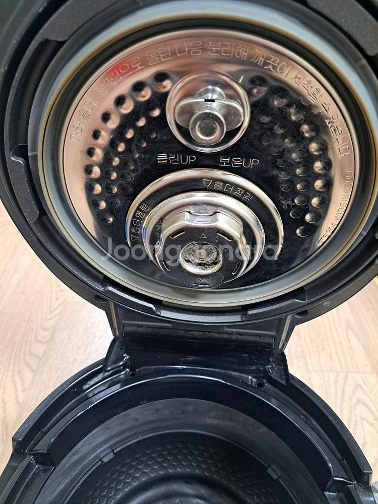 쿠쿠 IH압력밥솥 FHRO610FD 6인용--3