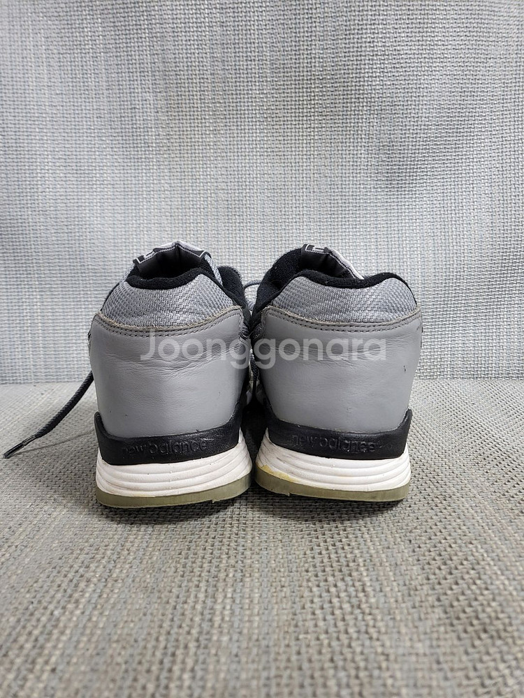 뉴발란스 660 운동화 240--3