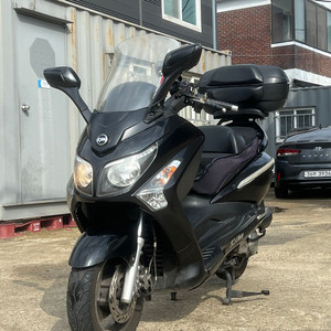 SYM 보이져125 2만키로대 15년식 판매합니다
