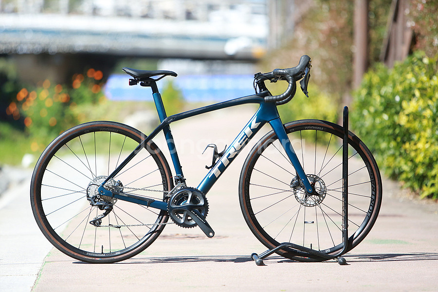 *가격인하*22년 트렉 TREK FX4 카본 M 사이즈 하이브리드--0