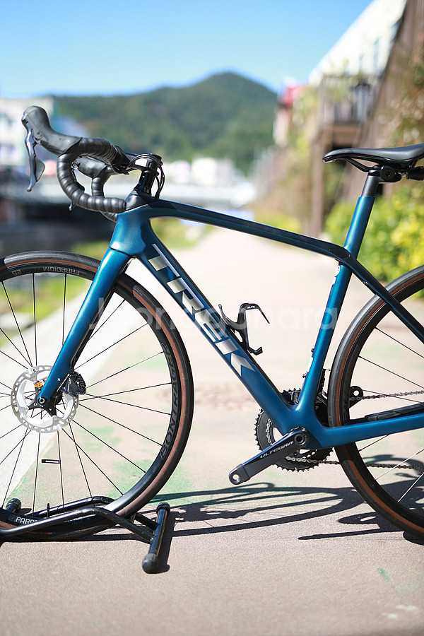 *가격인하*22년 트렉 TREK FX4 카본 M 사이즈 하이브리드--5