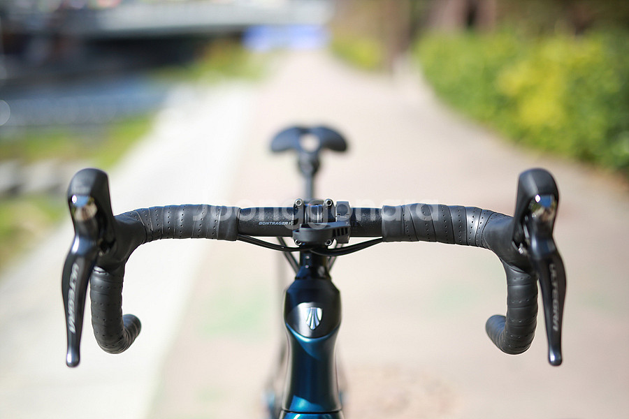 *가격인하*22년 트렉 TREK FX4 카본 M 사이즈 하이브리드--8