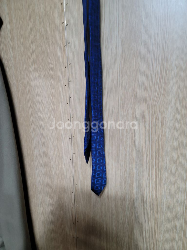 구찌 넥타이--2