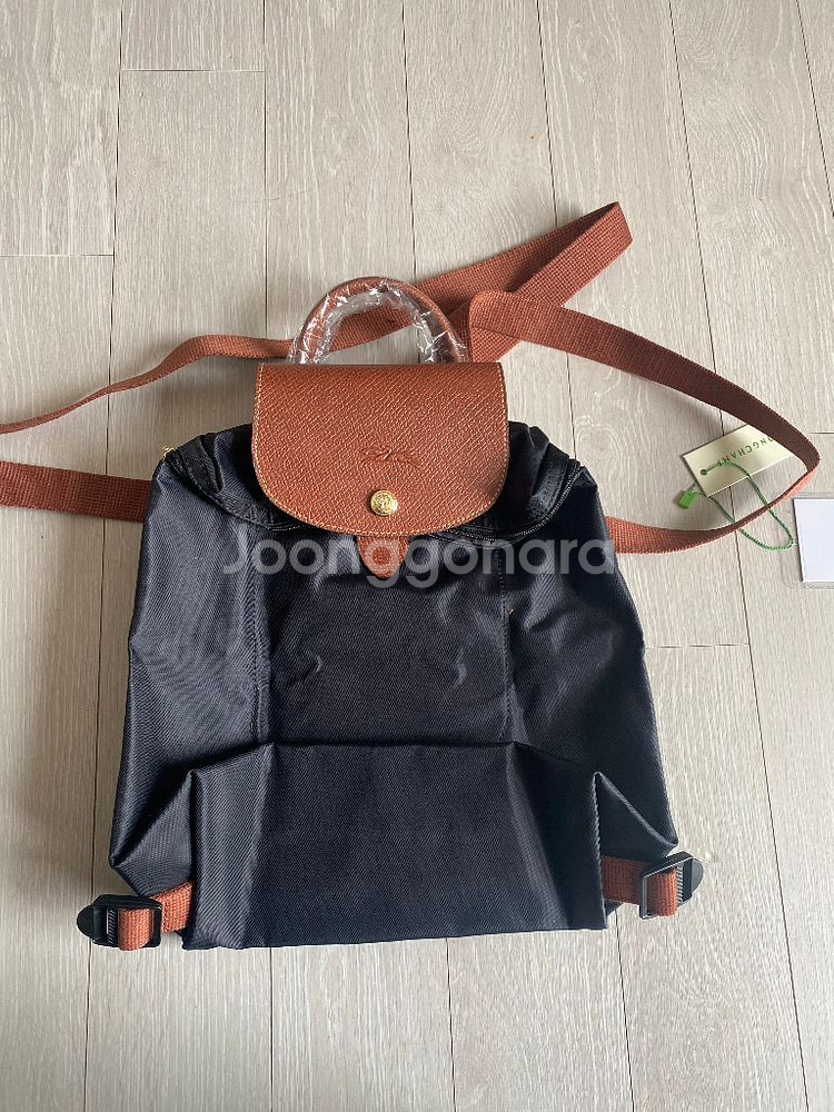 롱샴 르플리아쥬 제니 미듐 백팩 새상품--3