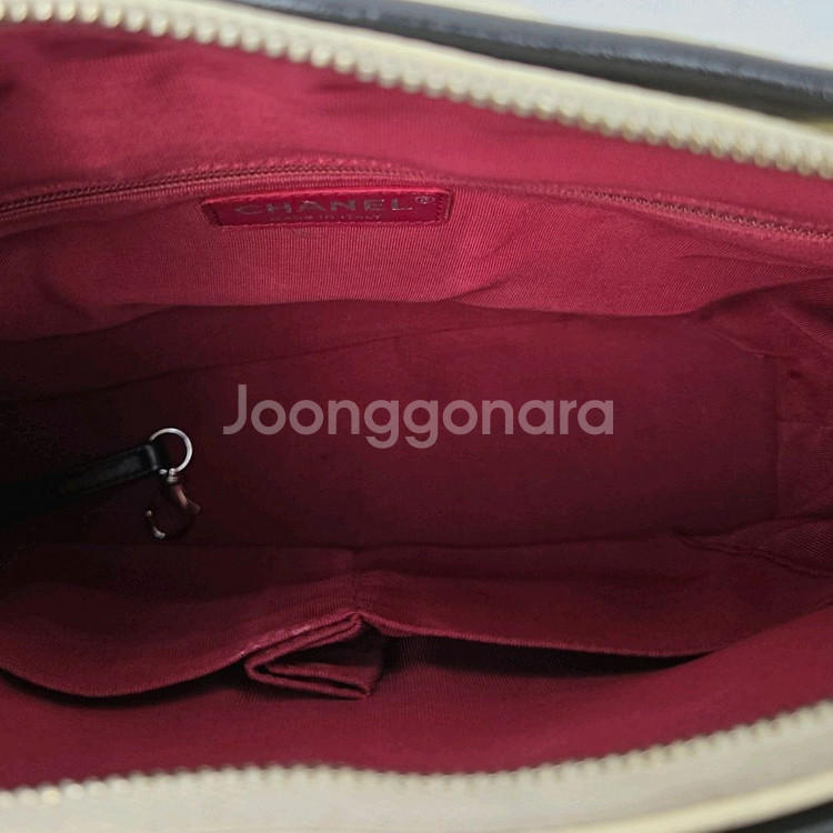 샤넬 가브리엘 호보백 카프스킨--9