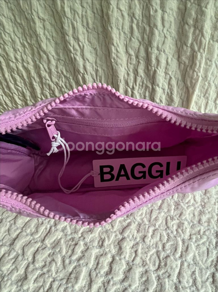 새상품) BAGGU 바쿠 미니 나일론 숄더백--1