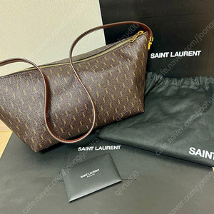 생로랑 르 모노그램 크로스바디백