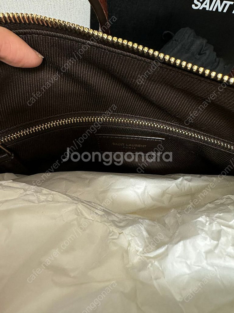 생로랑 르 모노그램 크로스바디백--3