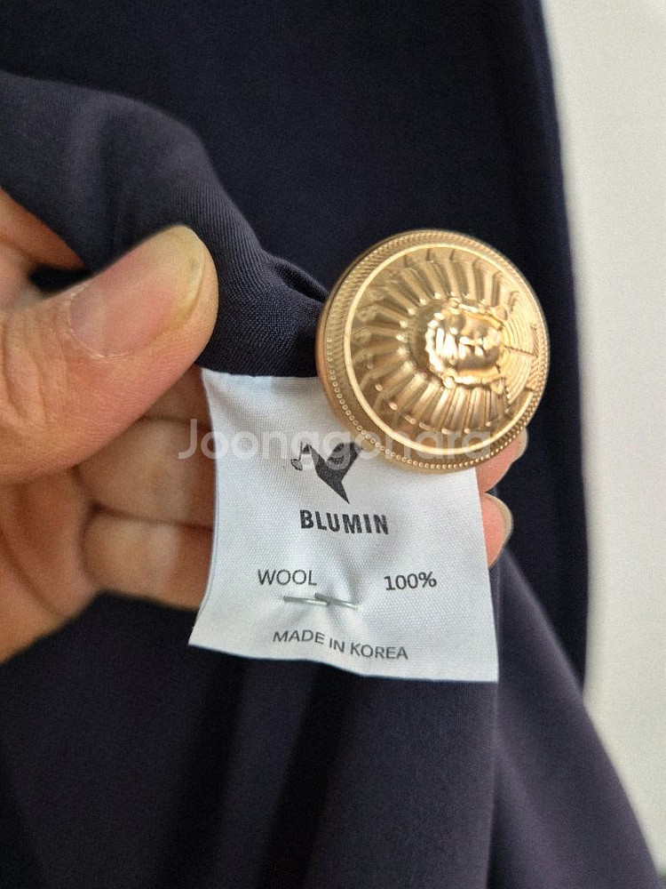 BLUMIN 네이비 울100 금장 코트--9