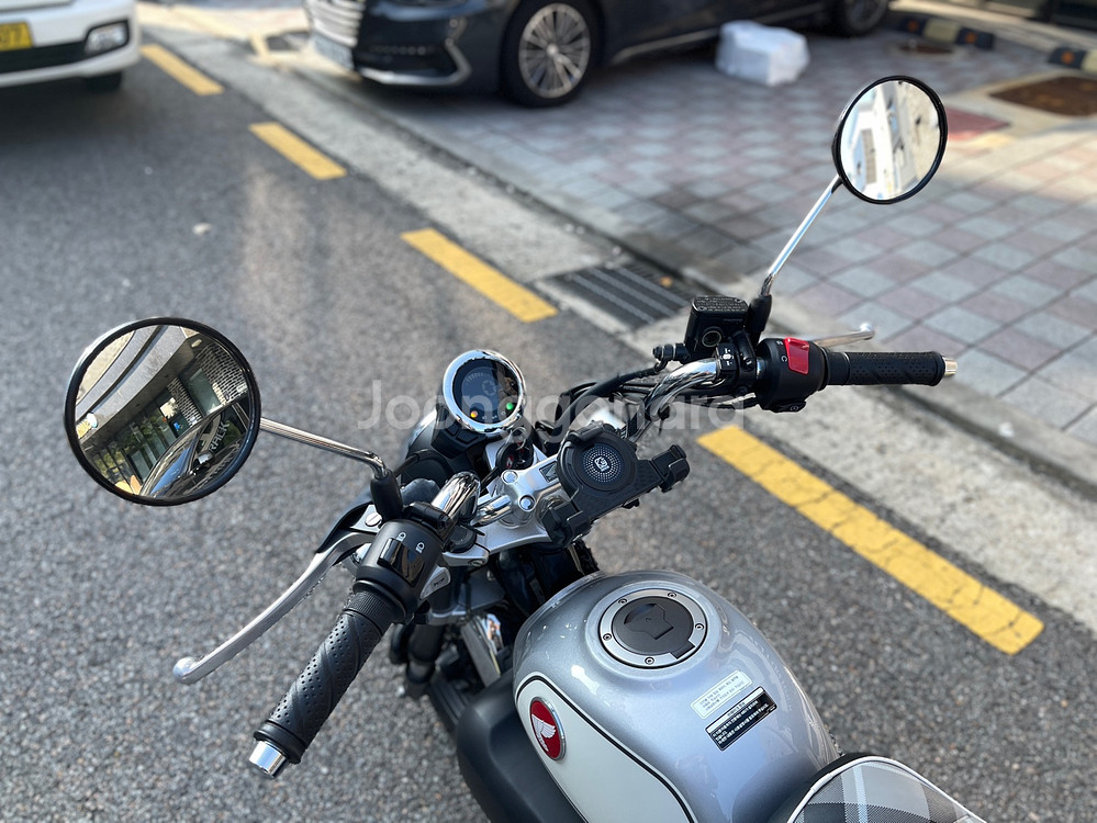 혼다 몽키125 24년식 800km 극신차급 블랙 판매--8