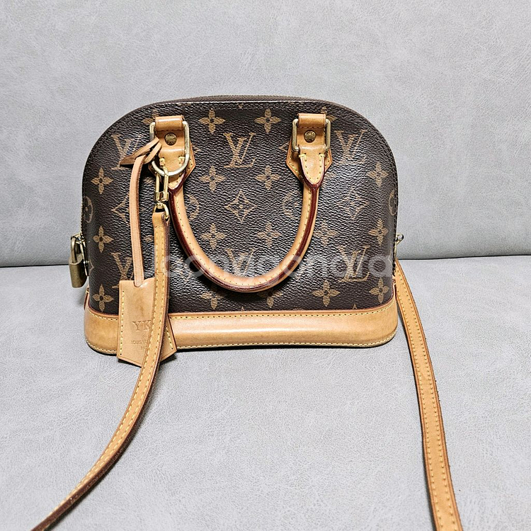 루이비통 알마bb 모노그램--0