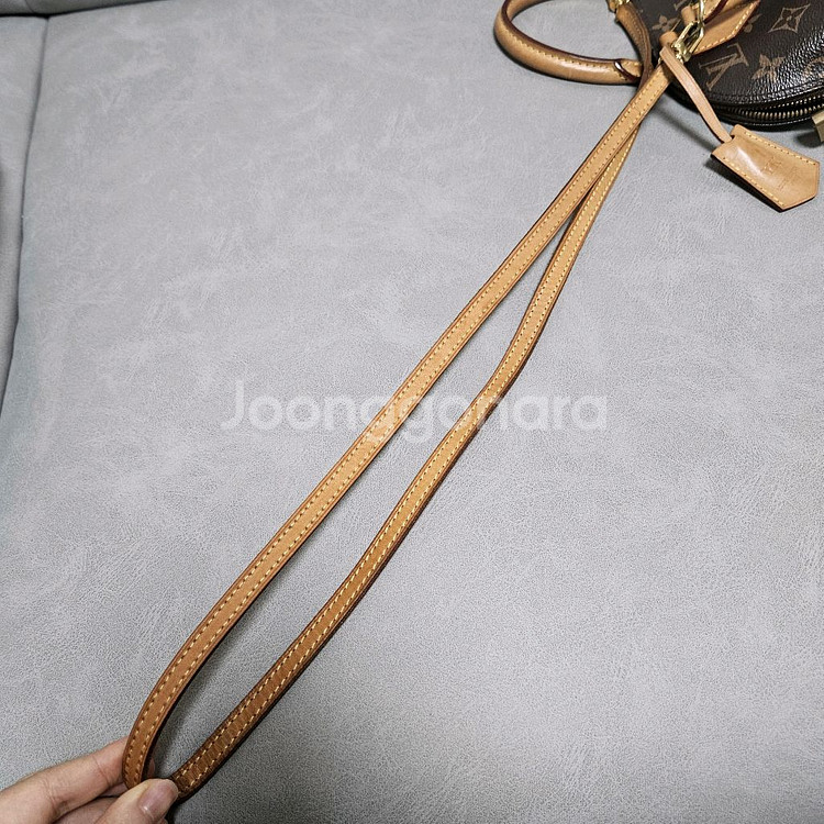 루이비통 알마bb 모노그램--8