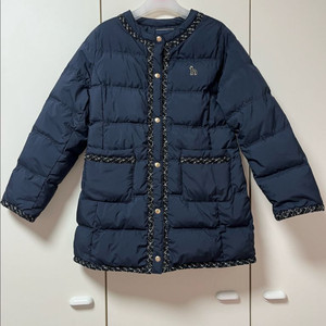 헤지스키즈 경량 패딩 145사이즈