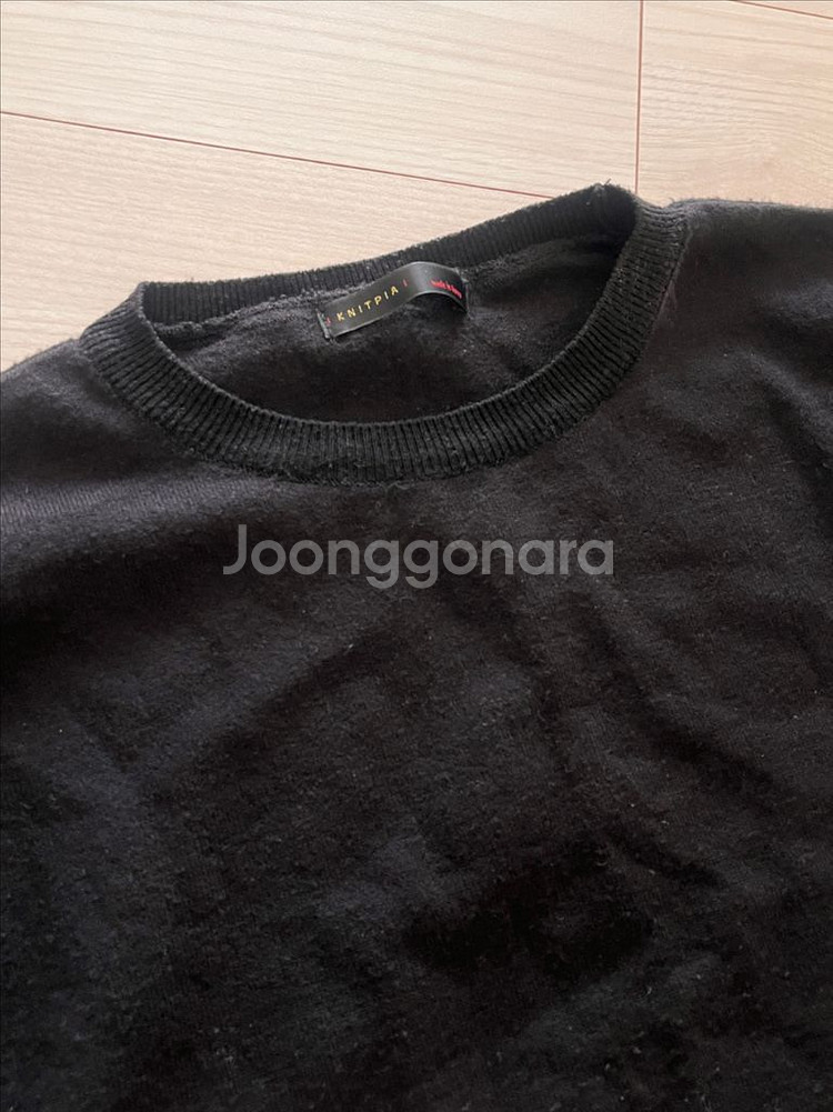 리코이 블랙 세미크롭 니트--4